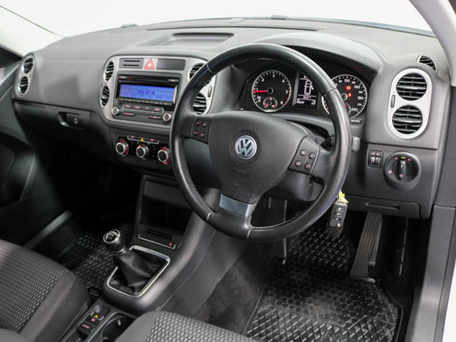 2010 VOLKSWAGEN TIGUAN 5NC MY10 103 TDI 