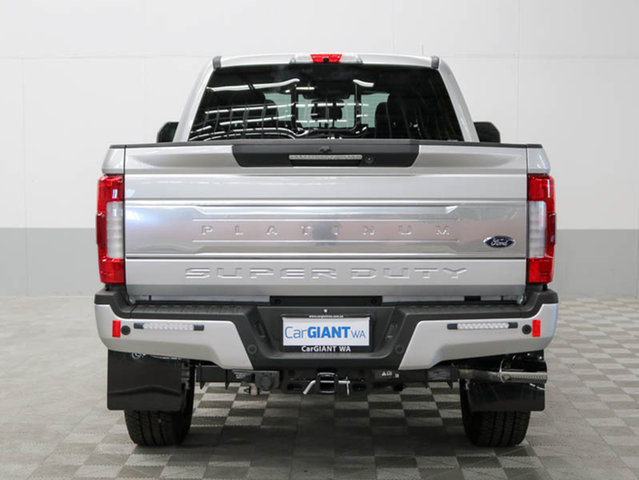 USED FORD F-250 PLATINUM CREW CAB 4X4