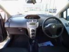 2007 Toyota Yaris YR