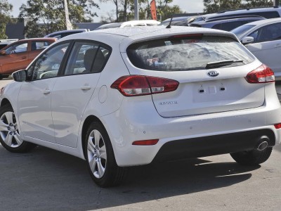 2017 MY18 Kia Cerato Hatch YD S