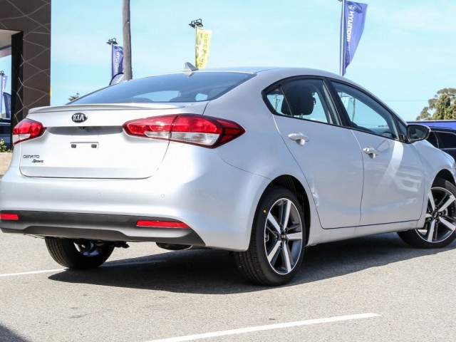 2017 MY18 Kia Cerato Sedan YD S with AV