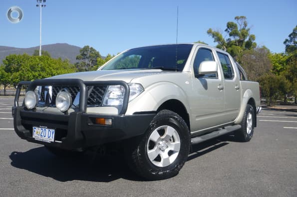 2011 Nissan Navara ST D40 Auto 4x4 Dual 