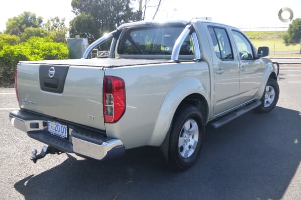 2011 Nissan Navara ST D40 Auto 4x4 Dual 