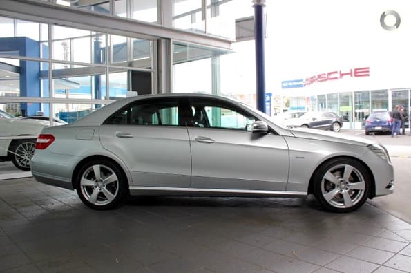 2011 Mercedes-Benz E250 CDI BlueEFFICIEN