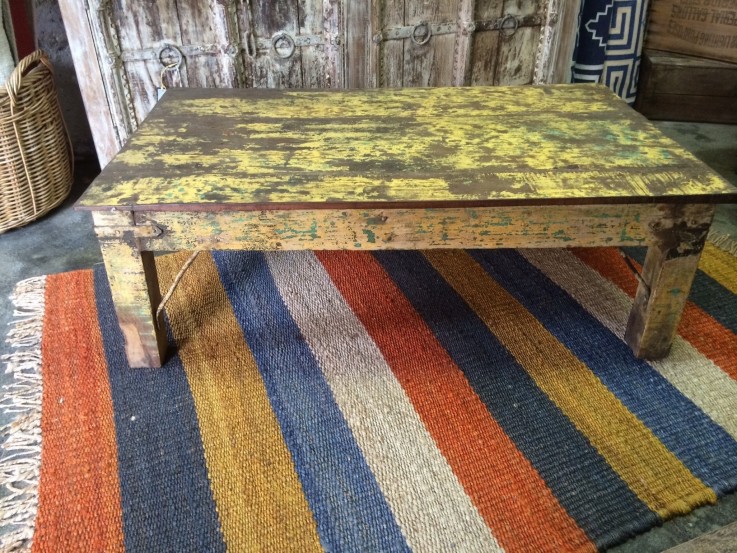 DISTRESSED LOOK COFFEE TABLE