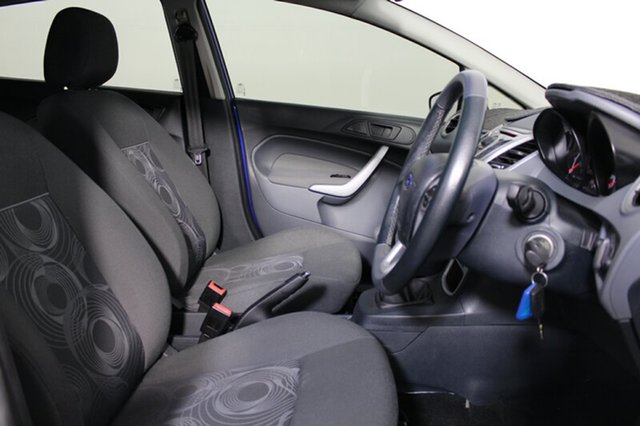 2011 Ford Fiesta LX Hatchback