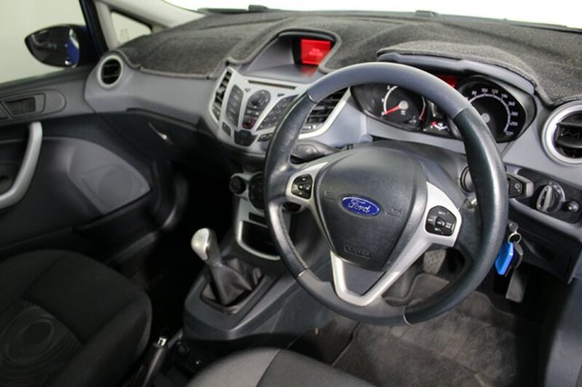 2011 Ford Fiesta LX Hatchback