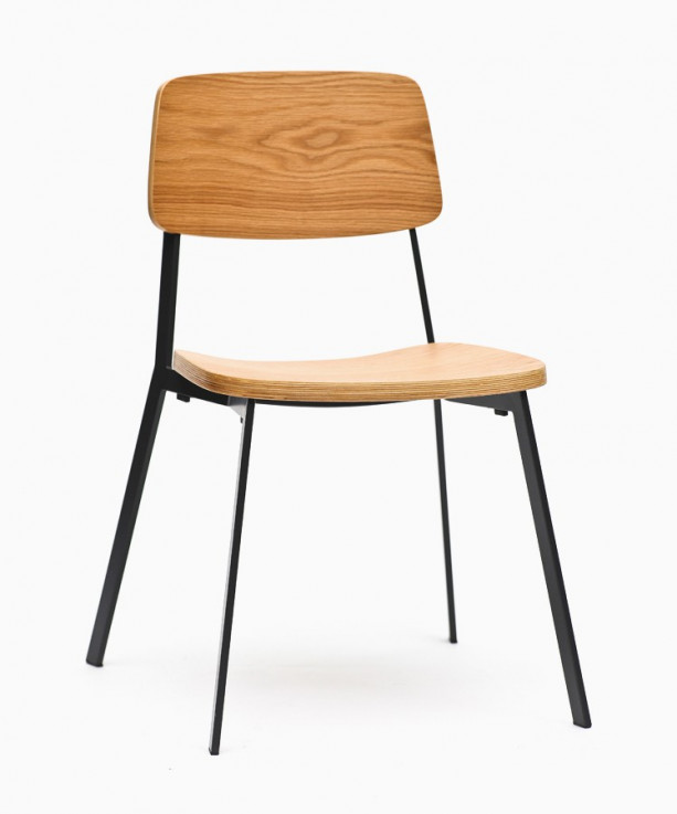 Sprint Chair with Solid Seat by Sean Dix