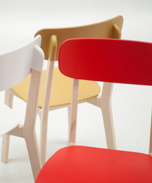 Cream Chair by Calligaris