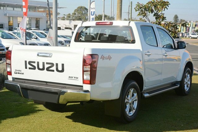 2017 Isuzu D-MAX LS-U Crew Cab Utility