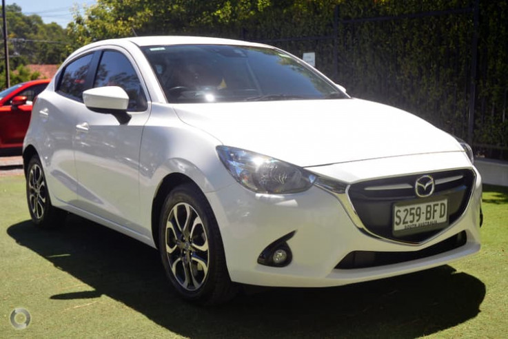 2015 Mazda 2 Genki DJ Series Manual