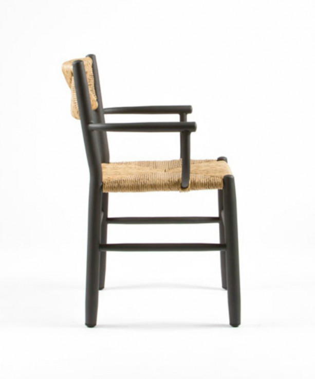 STIPA Amchair by Maiori