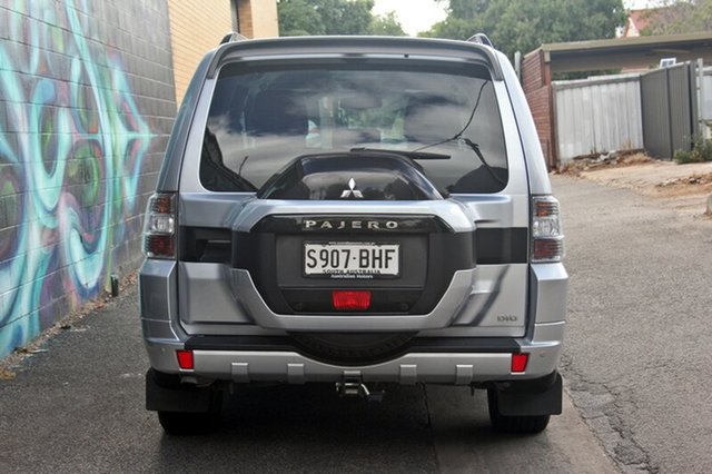 2015 Mitsubishi Pajero GLS Wagon