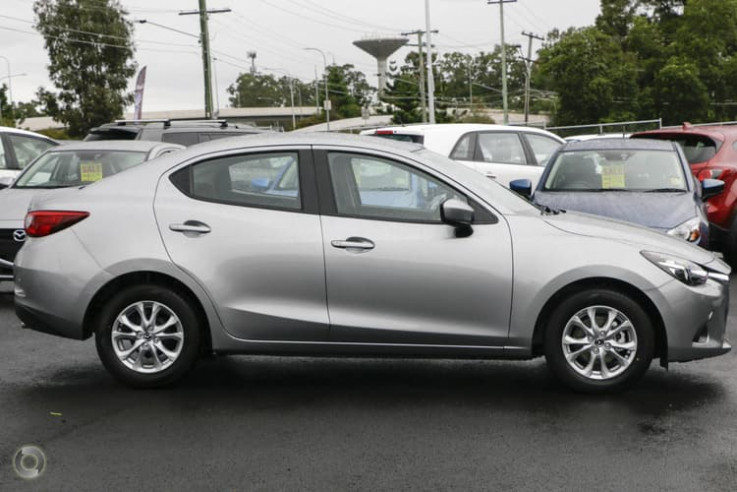 2017 Mazda 2 Maxx DL Series Auto