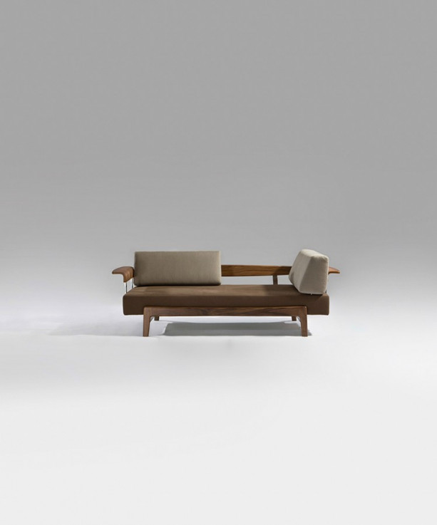  Casatua Daybed by Sean Dix