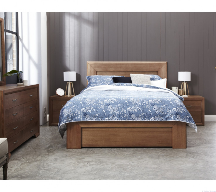 Portsea Hardwood Timber Bed1