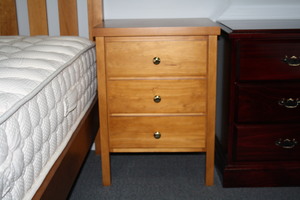 3 Drawer Texas Bedside 