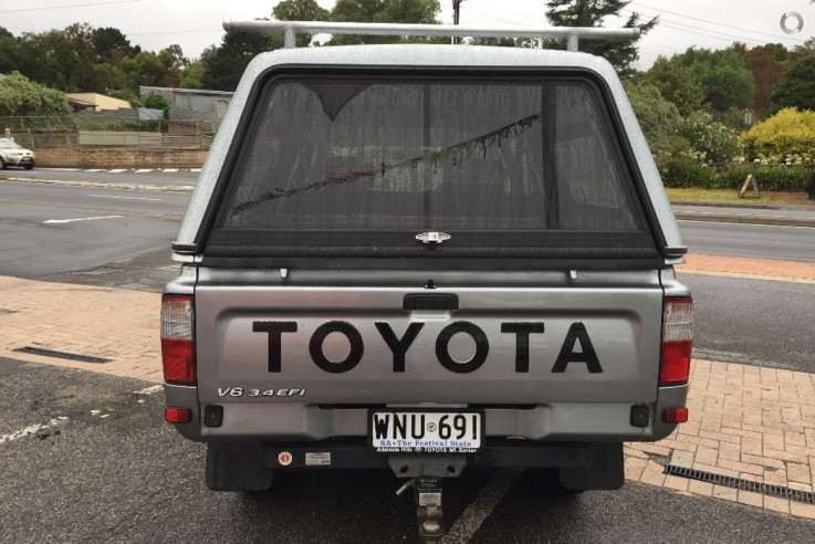 2003 Toyota Hilux Manual 4x4 MY02