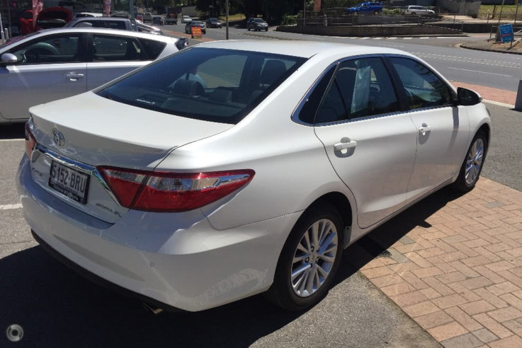 2017 Toyota Camry Atara SL Auto