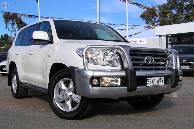 2011 Toyota Landcruiser Sahara Auto 4x4 